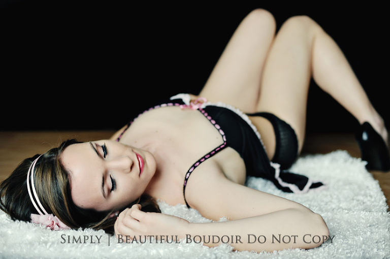 https://simplybeautifulboudoir.com/wp-content/uploads/2009/04/s_0560(pp_w768_h510).jpg